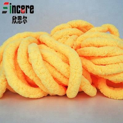 China Anti-pilling Super Chunky Yarn 100%Polyester Yarn Hand Knitting Yarn For Blanket for sale