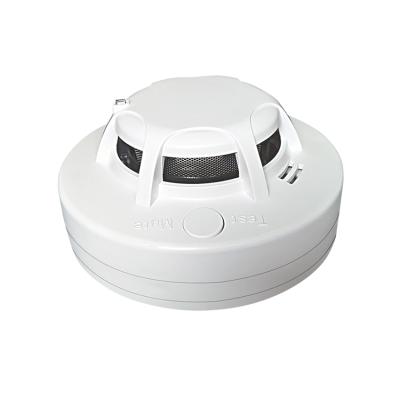 China Tuya remote control smart smoke detector when there is smoke will send the dangerous photos to mobile for sale