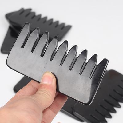 China China Wholesale Crystal Hair Massage Combs Natural Obsidian Quartz Energy Hair Combs For Healing for sale