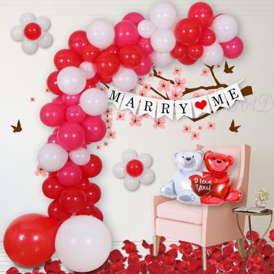 China Indoor Decoration Couple Balloon Set Rose Petal Wedding Decoration Balloon Valentine's Day Balloon Set for sale