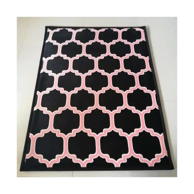 China Washable Flannel Mat Thickened Grid Mat Rug Super Soft Tatami Flooring for sale