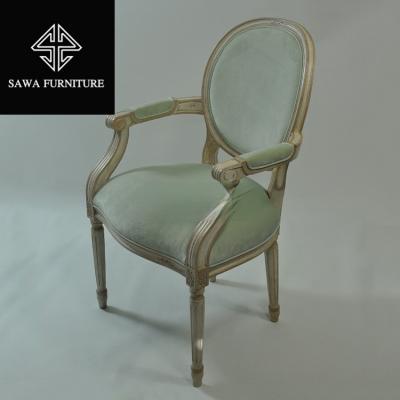 China Other Round Back 2023 New Arriving Vintage Furniture Louis Phantom Wood Chair for sale