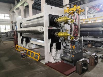 Chine Machine gravante en refief de tissu non-tissé de l'acier ISO9001 allié à vendre