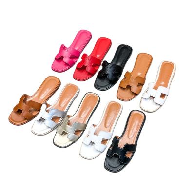 China Fashion Trend Summer Square Toe Leather Designer Sandals Women Hot Selling Famous Brands for sale