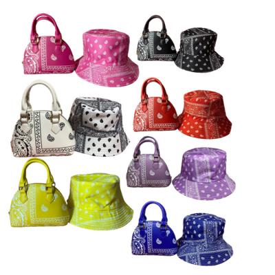 China Fashion 2021 wholesale women luxury fashion bucket hat and bucket hat purses handbags set for sale