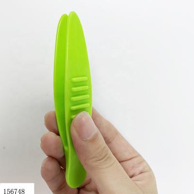 China Hot ABS Amazon Adventure Insect Science Plastic Tweezers Outdoor Experiment Plastic Tweezers Cut Insect Tool For Kids for sale