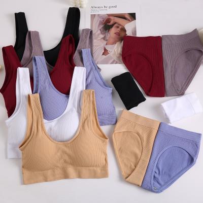 China Viable Girls Removing Hot Teen Girl And Panties Front Closure Bra Set for sale