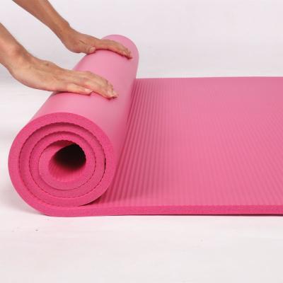 China Durable Custom Printed Eco Friendly Design Yoga Matt Manufacturer Gymnastics Fitness NBR Pilates Yoga Mat for sale