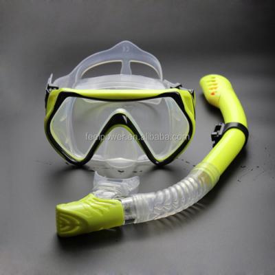 China Scuba Diving Best Gear Waterproof Diving Mask Snorkel Set With Anti Fog Lenses for sale