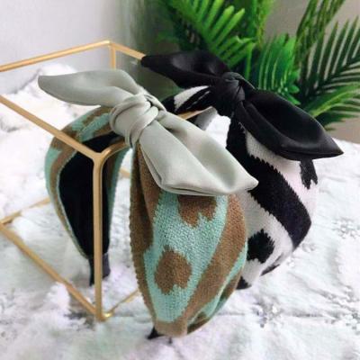 China New Design BH-092 Eco-friendly Korean Soft Elegant Headbands Big Bow Luxury Knitted Cute Headbands For Women for sale