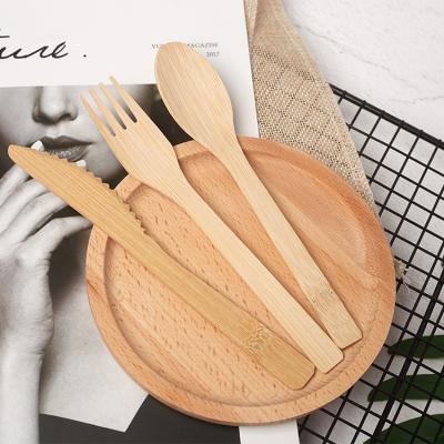 China Newell Tool Camping Recycled Disposable Portable Hand Carved Fork Pack Set Low MOQ Handle Rustic Wooden Cutlery With Printing for sale