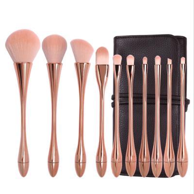 China Angular Blush Brush Set Makeup Brush Kit Wholesale Plastic Handle Private Label Luxury Base Make Up Cosmetic Brushes for sale