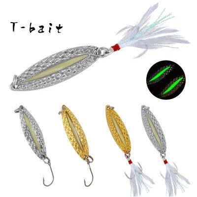 China Metal T-Bait Distant Opportunity Leech Bright Metal Spangle Hard Bait With Feather Hook Lure Zinc Alloy Fishing Tackle for sale