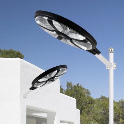 China Remote Control Outdoor Indoor Garden SUOAI Home With Pole ABS Ip67 450w Street Yard Light Led Solar Garden Lamp for sale