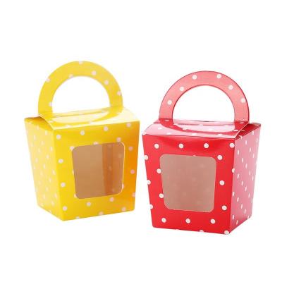 China Recycled Materials Mini Individual Containers With Single Disposable PVC Window Cupcake Small Paper Holders for sale