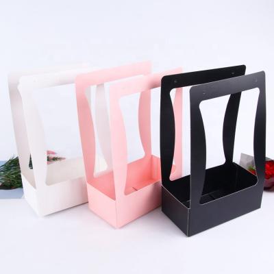 China Recyclable Rose Florist Party Gift Cardboard Packing Box Packing Bag 1PC Flower Paper Boxes With Hold Hug Bucket for sale