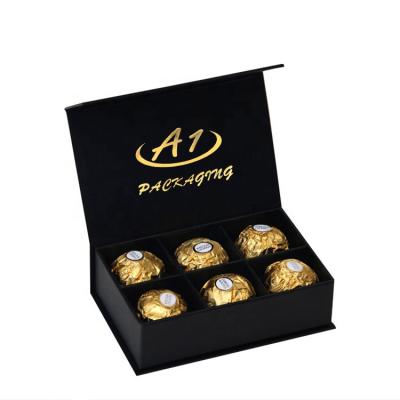 China Recyclable Magnetic Sweet Chocolate Truffles Escrow Paper Gift Packaging Box for sale