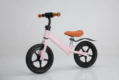 China Lightweight Kids No Brake Balance Bike With Air Filled Tires for sale