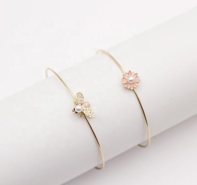 China Daisy Animal Honey Bee Enamel Open Bracelet Sets Crystal Jewelry Women Slim Cuff Bracelets Wholesale Thin for sale