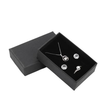 China Recycled Materials Necklace Gift Boxes Custom Black Paper Gift Boxes With Lids For Presents Brand Jewelry Luxury Gift Box for sale