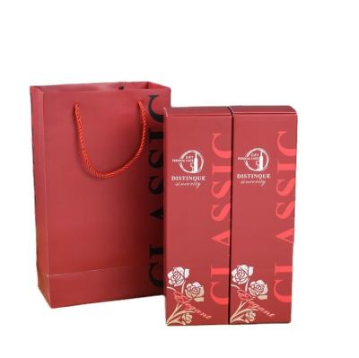 China Recycled Materials Factory Customized Wholesale Foldable 400gsm Paper Box Wine Gift Box Bag And Handle Bag Suit for sale