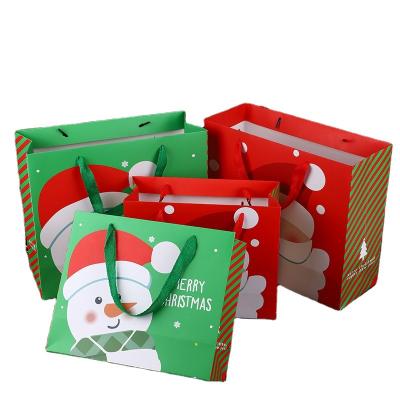 China Recycled Materials Customized Design Wholesale Paper Bag Christmas Gift Handle Bag for sale