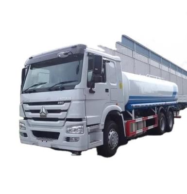 China Factory Sinotruk 371hp Howo7 6x4 20000L water tank truck with jet system for sale