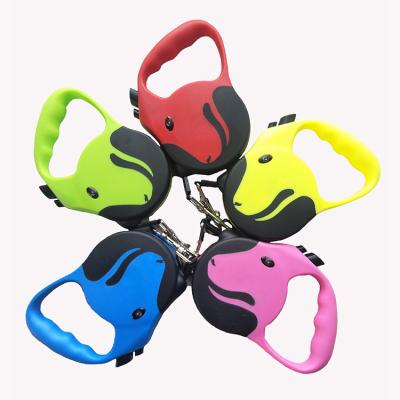 China Classic Anti Slip Handle Cat Dog Leash Automatic Pet Rope Stocked Retractable Leash for sale