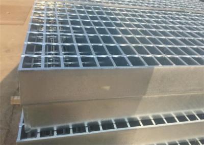 China Square / Rectangular Steel Walkway Grating Surface Treatment Thickness 0.3-0.8mm for sale