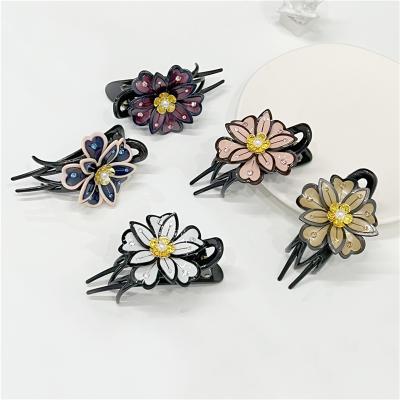 China Fashion Women Hair Accessories Beads Acrylic Hair Claw Clips Rhinestone Flower Hair Clips for sale