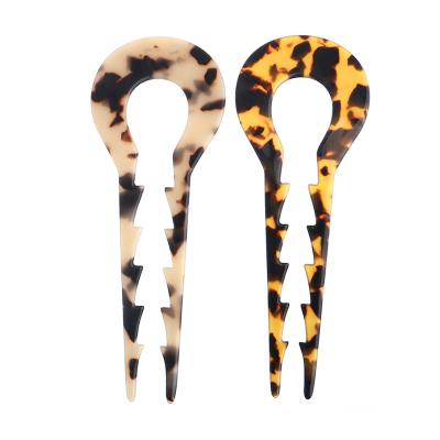 China Trendy Casual New Arrival European Tortoiseshell Leopard Acetate U Shape Hairpins For Women Girls for sale