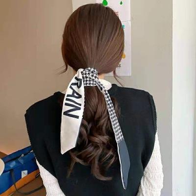 China New Hair Silk Hair Scarf Women's Long Handle Satin Head Scarf Popular Chic Animal Print Bag Style Luxury Skinny Scarves for sale