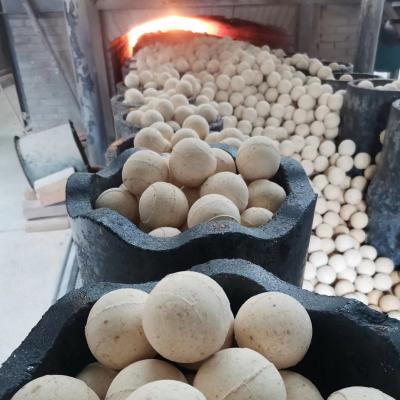 China Hongtai High Alumina Refractory Balls for Heat Recovery Regenerator in Bulk Density for sale