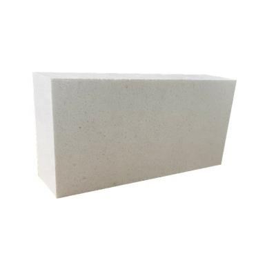 China High Temperature Kiln Customization Corundum Mullite Brick with SiC Content of 0% for sale