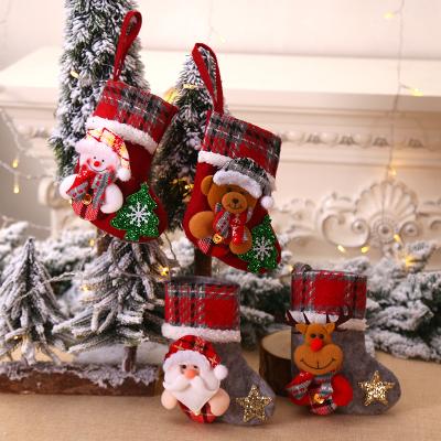 China Christmas Home Decor Christmas Stocking Christmas Tree Hanging Stockings with Snowman Santa Elk Bear Xmas Gift Candy Bag New Year Fireplace Decorations 2021 for sale