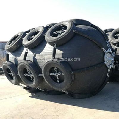 China Boat Protection Yokohama Pneumatic Rubber Fender With Chain And Tire for sale