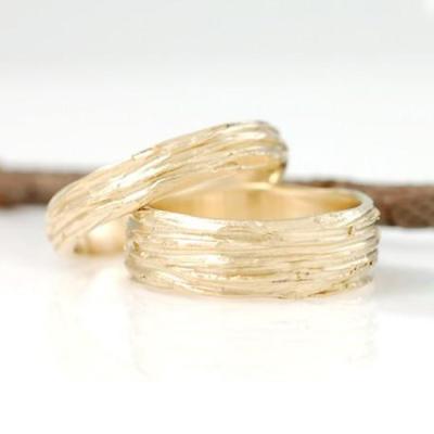 China Stainless Steel Ring Textured Stainless Steel Unique Hand Forged Mens Womens Special Tree Bark Ring for sale