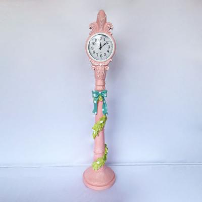 China Europe Lawn and Garden Decorations Garden Clock Decor Importers Modern Polyresin Art Sculpture for sale