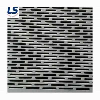 China Hot Selling Plain Weave At Low Prices Easy To Install Stainless Steel Galvanized Steel Wire Punch Netting for sale