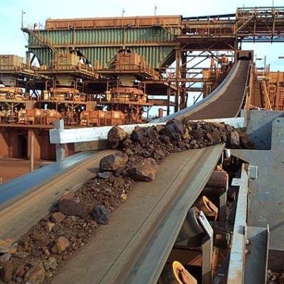 China Outdoor cold area low temperature surface conveyor belt for mining or other material transport or trnsportation for sale