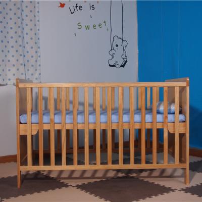 China 3 position height adjustment cheap design wooden infant crib multifunctional baby sleep bed custom adjustable with casters board for sale