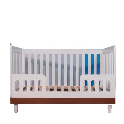 China 3 Position Height Adjustment New Factory Direct Sales Cost Efficient Wooden Hutch Sleep OEM High Quality Crib for sale