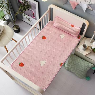 China Hot Product Design Latex Ice Silk New Mat Bed Sheet Bedding Set High Quality Wholesale Cooling For Baby for sale