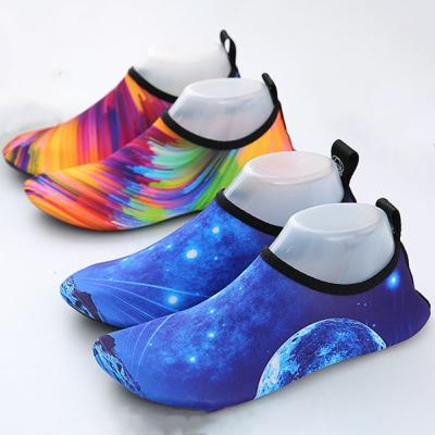 China Non-slip Children's Barefoot Diving Swimming Shoes Women Swim Shoes Beach Shoes for sale