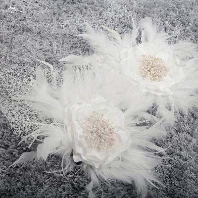 China Cut Edge RSV133 Wedding Birdcage Veil With Ostrich Feather for sale