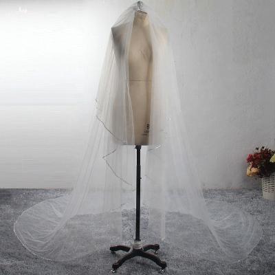 China LZP598 Beaded Wedding Accessories Sequins Heel Two Layer Wedding Veil Tulle Long Cathedral Bridal Veil for sale