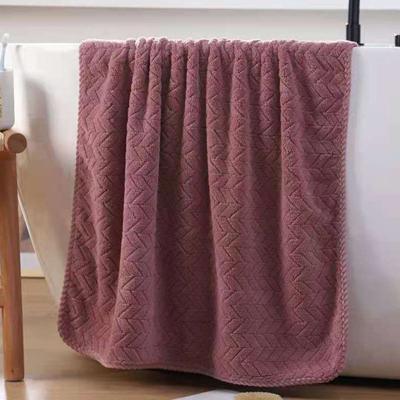 China Child-Proof Aivoke New olive dark green bath towels quality bath towel striped beach skirt for pajamas for sale