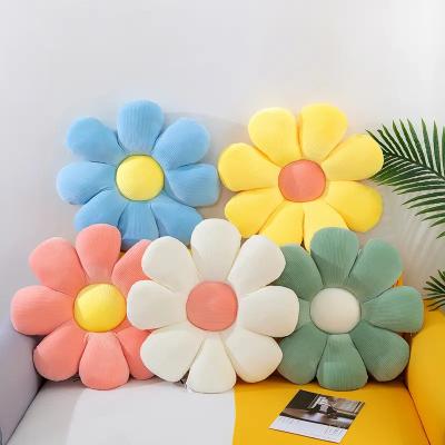 China Newest Cute Fun Daisy Flower Seat Cushion Cute Custom Flower Shaped Tile Plush Soft Stuffed Flowers for sale