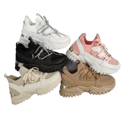 China Cushioning Autumn Solid Colo Lace-Up Wholesale Cheap Sports Shoes Non-slip Sneakers Low Top Sports Shoes for sale