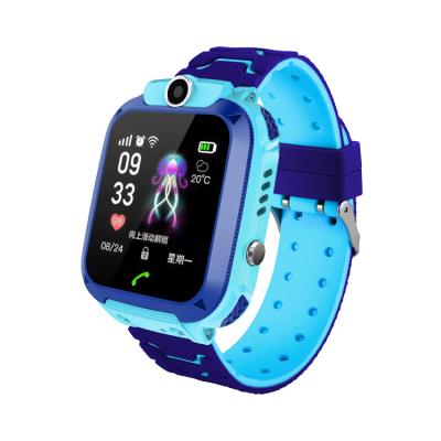 China Auto Date Made in China High Quality Safe Kids GPS Tracker Smart Watch with SOS Rescue Phone, Support Call Camera for sale